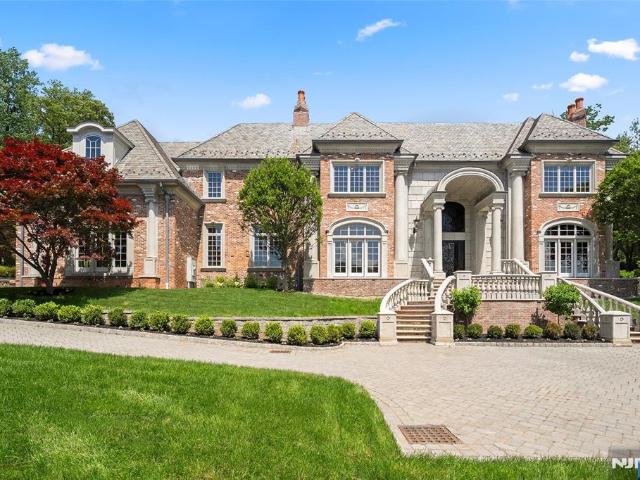 House for sale in Alpine, New Jersey