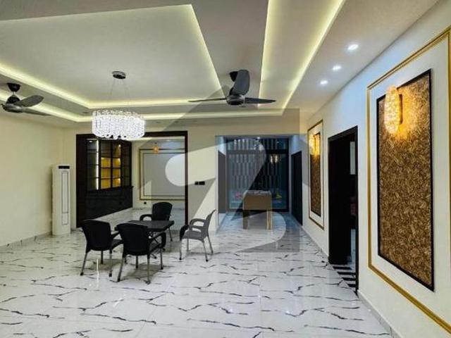 House for sale in Faisalabad, Islamabad Capital Territory
