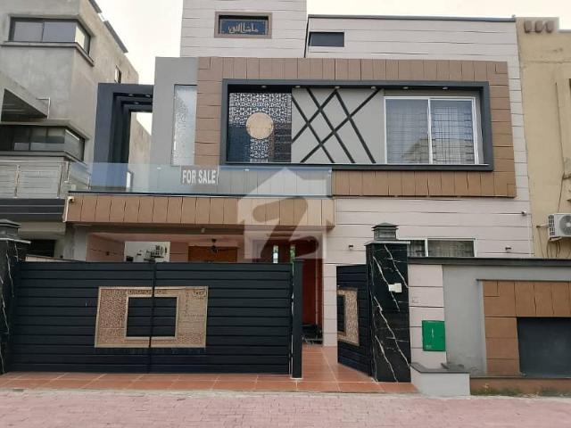 House for sale in لاہور, لاہور ڈویژن