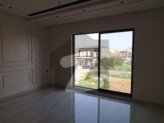 House for sale in Faisalabad, Islamabad Capital Territory