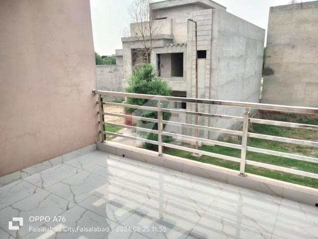 House for sale in Faisalabad, Islamabad Capital Territory