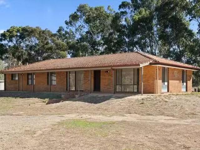 House for rent in Wollongong West, New South Wales