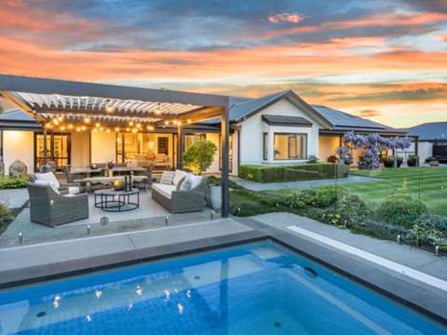 House for sale in Lincoln, Canterbury