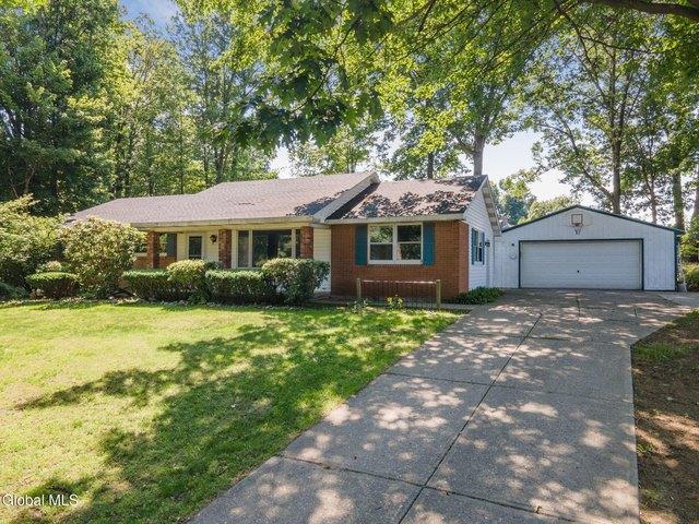 House for sale in Johnsonville, New York