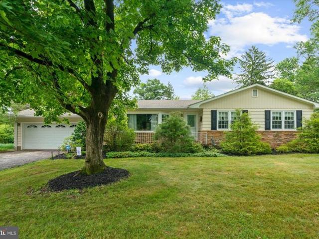 House for sale in Flemington, New Jersey