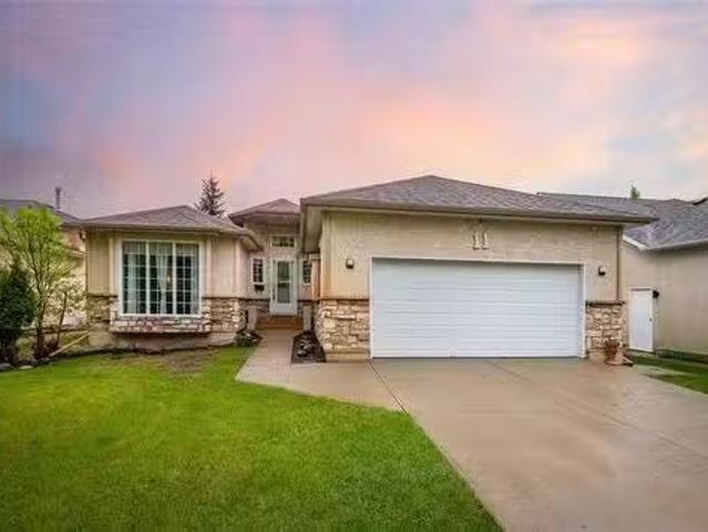 House for sale in East St. Paul, Manitoba