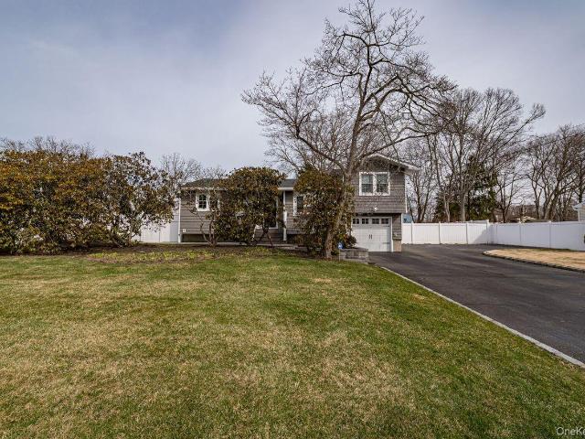 House for sale in Centereach, New York