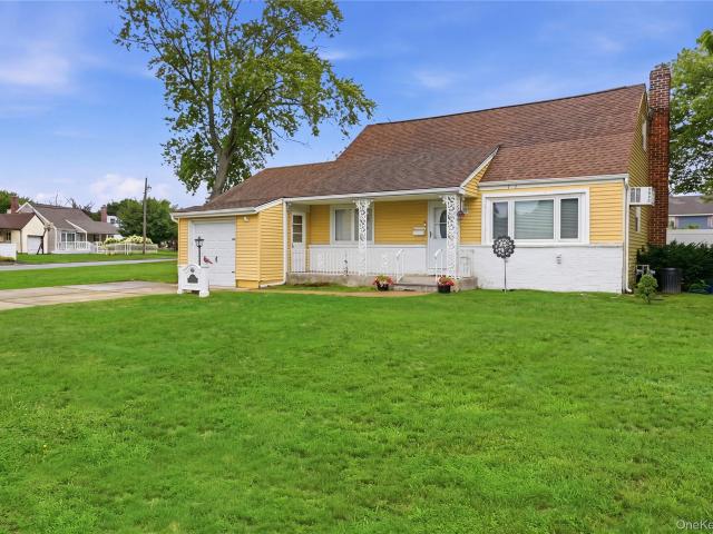 House for sale in Babylon, New York