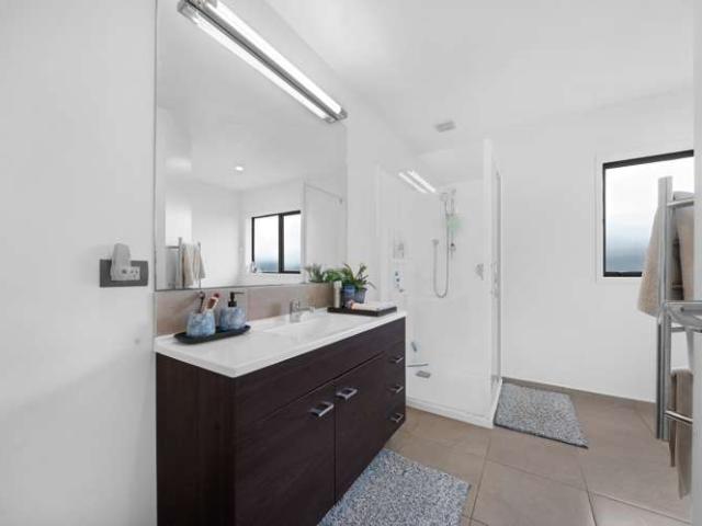 House for sale in Auckland, Oroua County