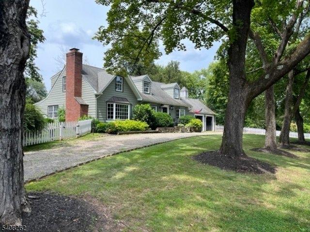 House for sale in Whitehouse Station, New Jersey