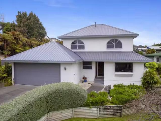 House for sale in Omokoroa, Bay Of Plenty