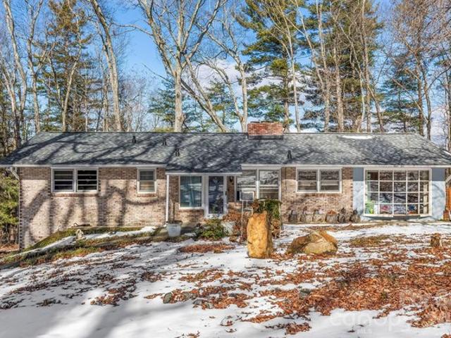 House for sale in East Flat Rock, North Carolina