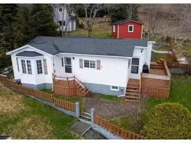 House for sale in Upper Island Cove, Newfoundland And Labrador