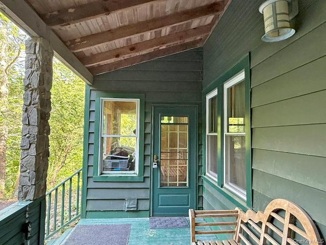 House for sale in Bearsville, New York