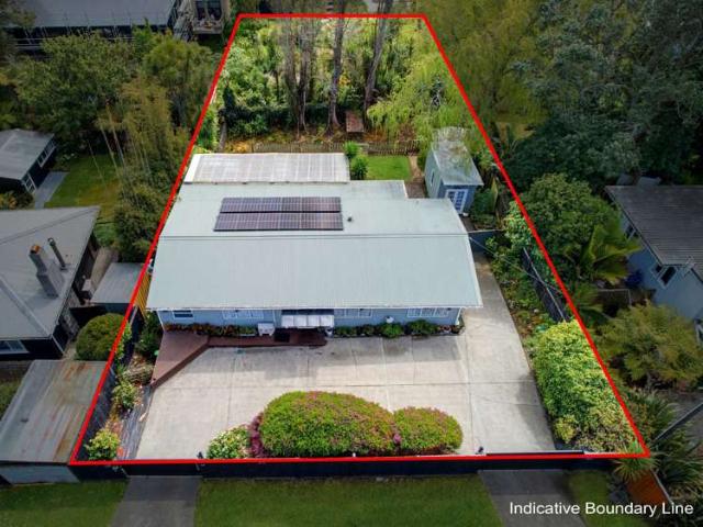 House for sale in Titirangi, Waitākere Ranges