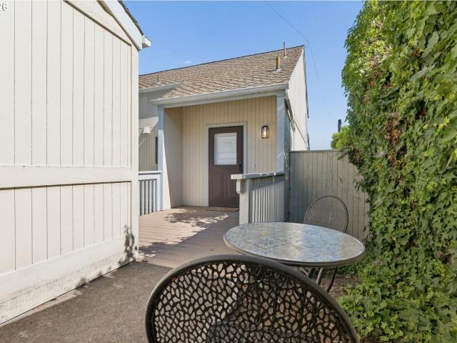 Condo for sale in Oregonia
