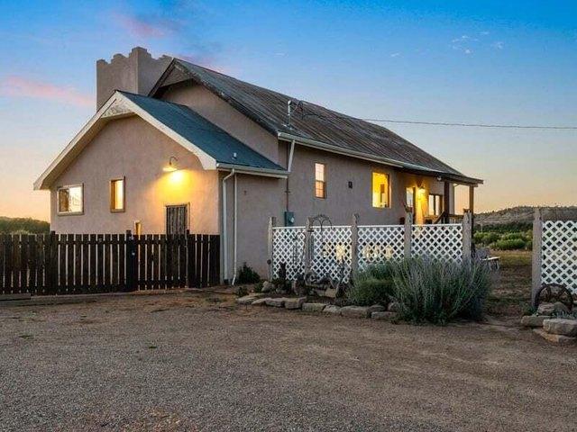 House for sale in Regina, New Mexico
