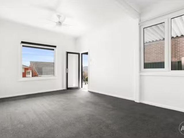 Condo for rent in Sydney, New South Wales