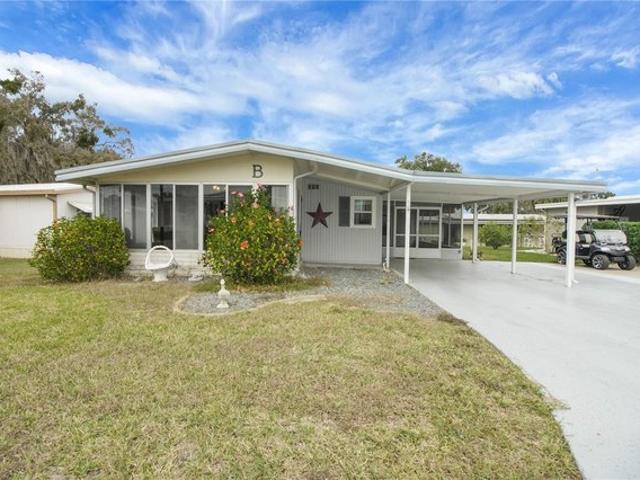 House for sale in Fruitland Park, Florida