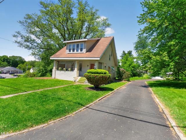 House for sale in Wynantskill, New York