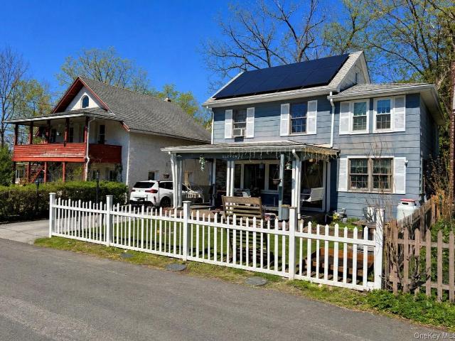 House for sale in New York