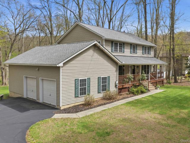 House for sale in Washingtonville, New York