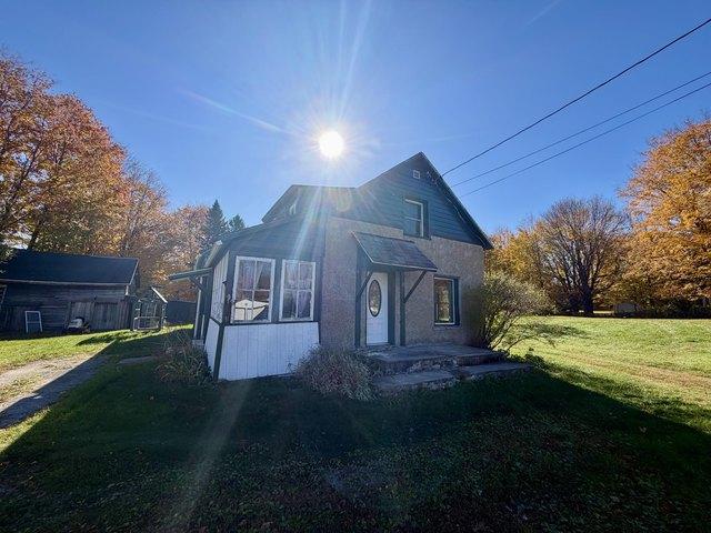 House for sale in Mooers Forks, Town of Mooers