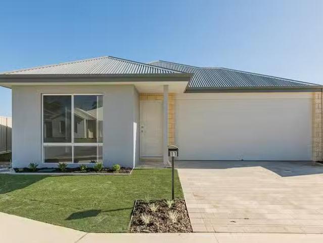 House for rent in Golden Bay