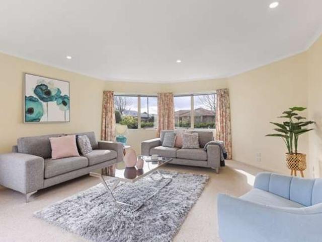 Property for sale in Canterbury