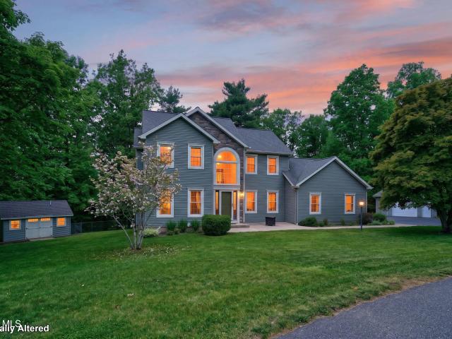 House for sale in Castleton On Hudson, New York