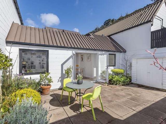 Townhouse for sale in Matata, Wellington
