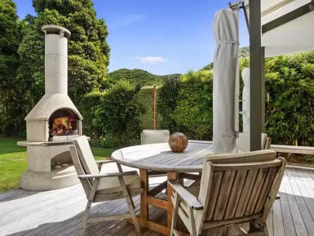 House for sale in Pauatahanui, Wellington