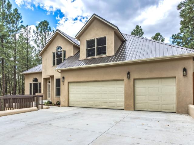House for sale in Los Alamos, New Mexico