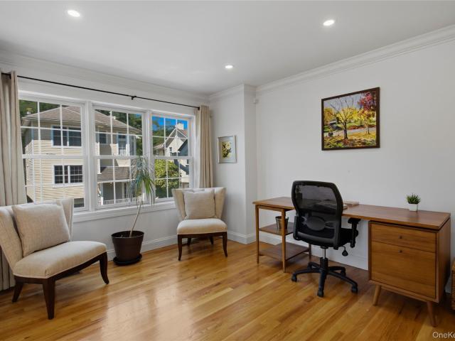 Condo for sale in New Rochelle, New York