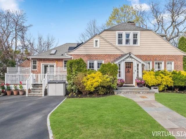 House for sale in Ardsley, New York