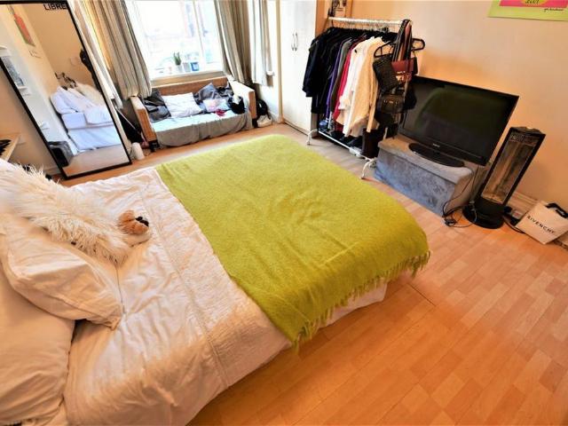 House for rent in Hyde Park, West Yorkshire