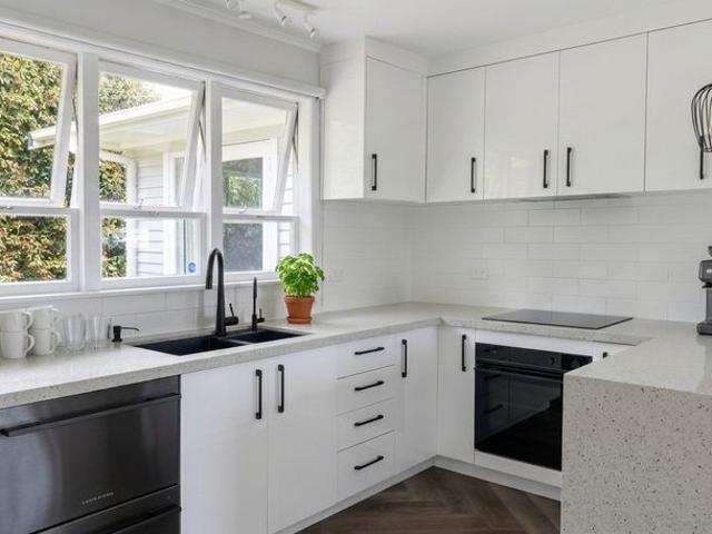 House for rent in Wairau Valley, Kaipātiki