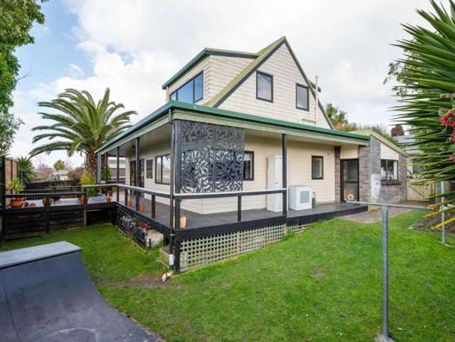 House for sale in Dinsdale, Hamilton City