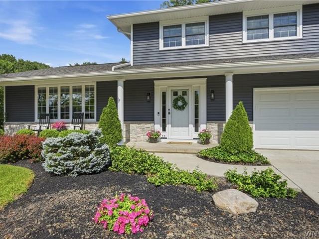 House for sale in Orchard Park, New York