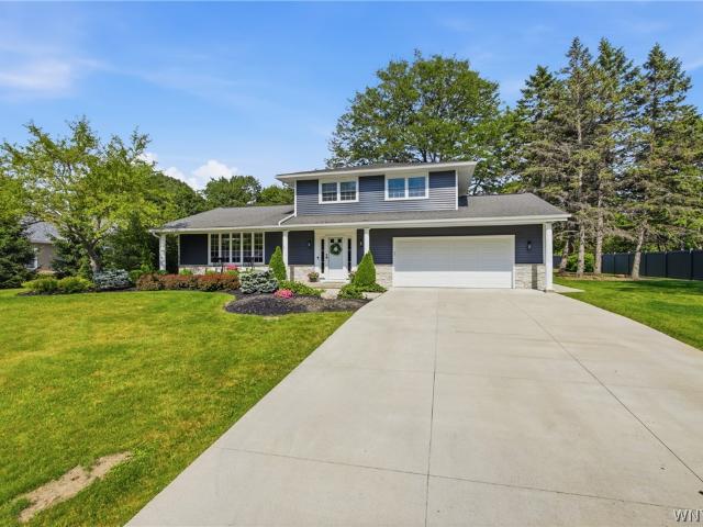 House for sale in Orchard Park, New York