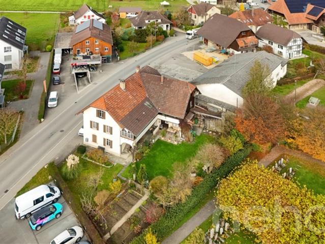 Einfamilienhaus kaufen in Kappelen, Bern