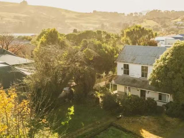 House for sale in Little Akaloa, Canterbury
