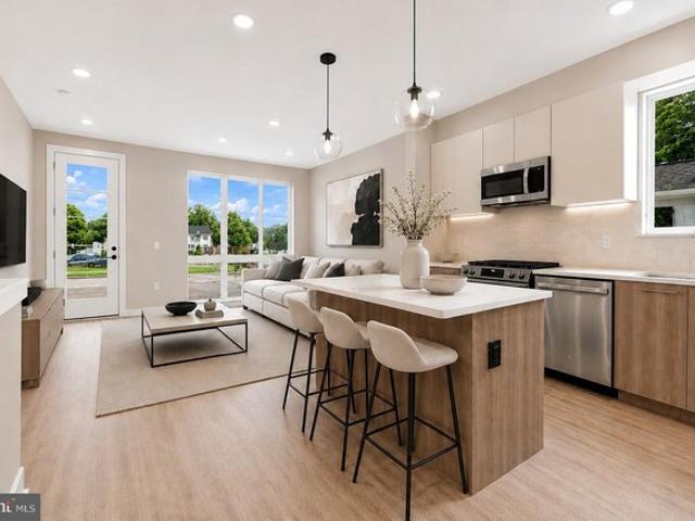 Condo for sale in Glassboro, New Jersey
