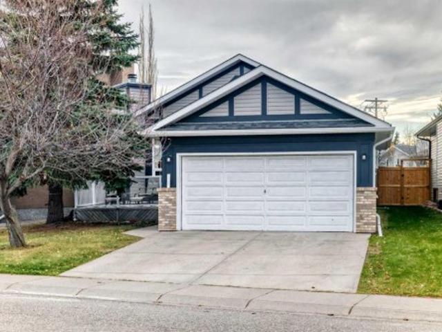 House for sale in Shawnessy, Calgary