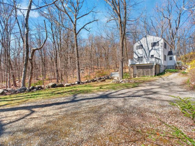 House for sale in Putnam Valley, New York
