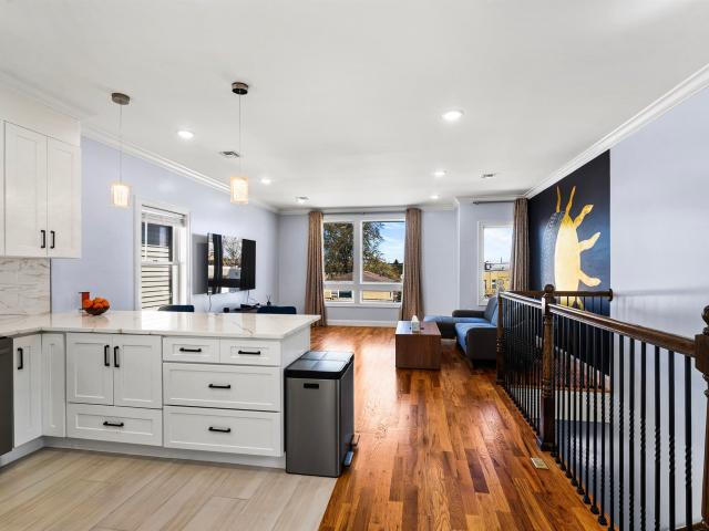 House for sale in Hudson, New Jersey