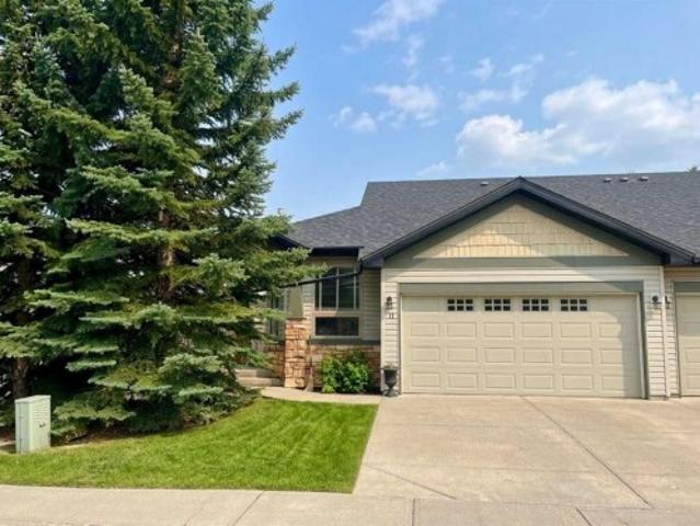 House for sale in Springbank Hill, Calgary