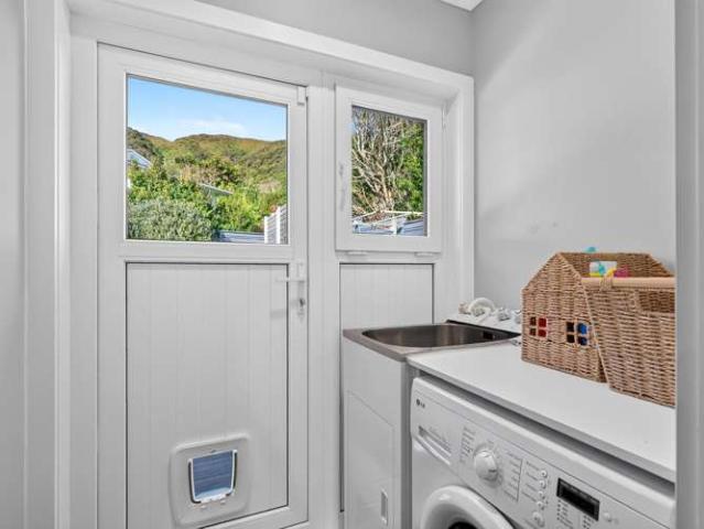 House for sale in Days Bay, Wellington