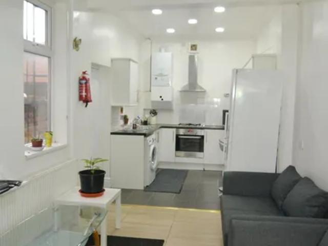 House for rent in Georgia, Greater Manchester