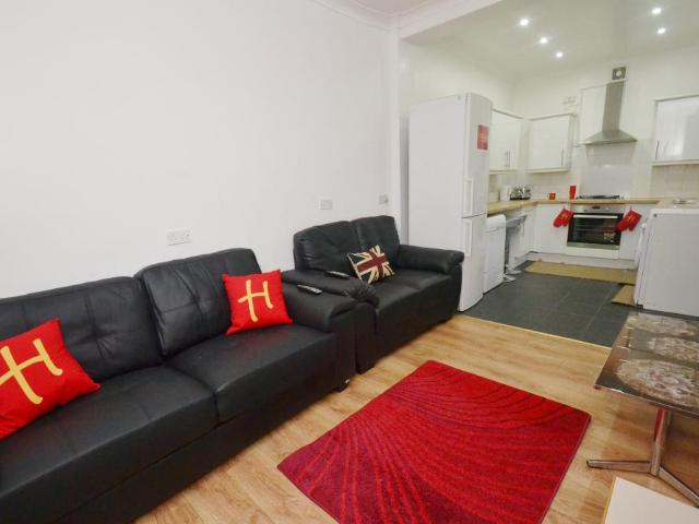 House for rent in Fallowfield, Manchester